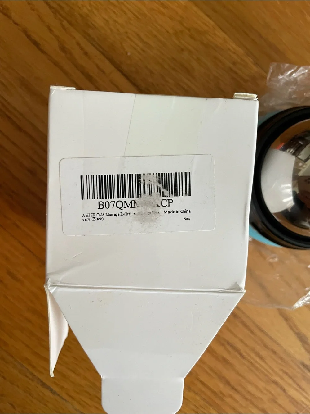 Cold massage roller ball